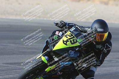 media/Jan-10-2025-CVMA Friday Practice (Fri) [[489e0da257]]/Group 4 and Trackday/Session 2 (Turn 4 Inside)/